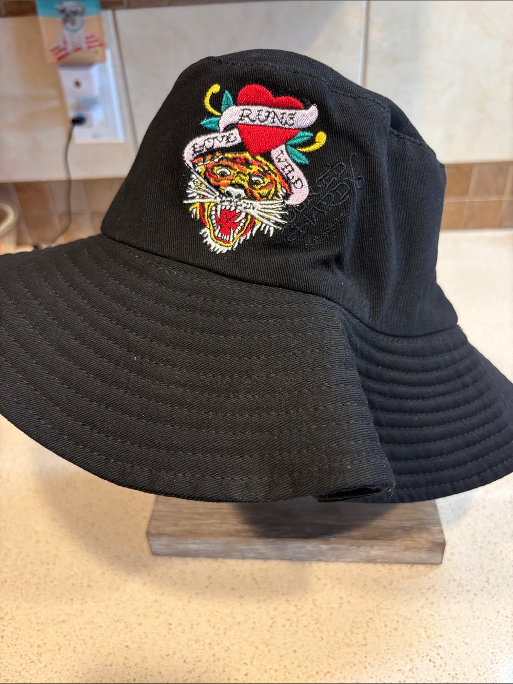 Ed Hardy NWT Black Bucket Hat with Love Runs Wild Tiger Embroidery